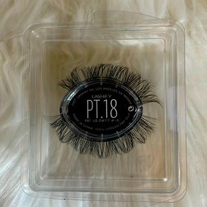 Lashify plushy tame lashes.  18mm